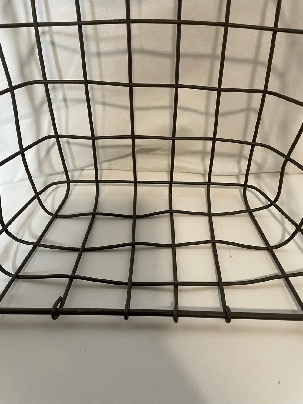 Rustic Metal Wire Storage Basket - black